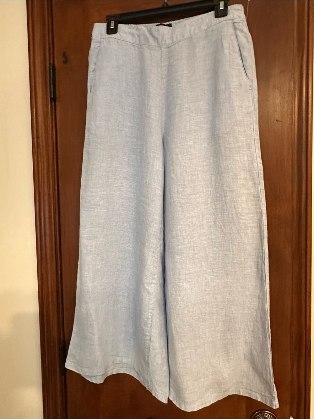 NWT Tahari Luxe Linen Light Blue Wide-Leg Ankle Crop Pants
